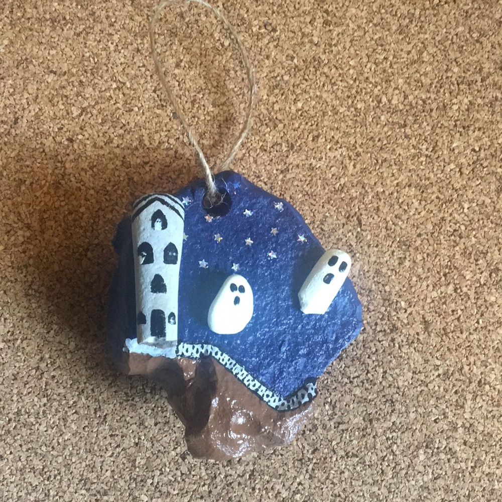 Halloween Stone art